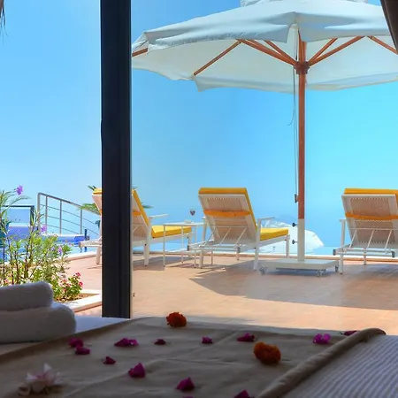 Private Titanic Villa